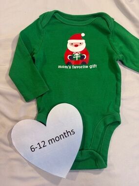 Old Navy - Green Long sleeve Santa Baby Onesie Top
